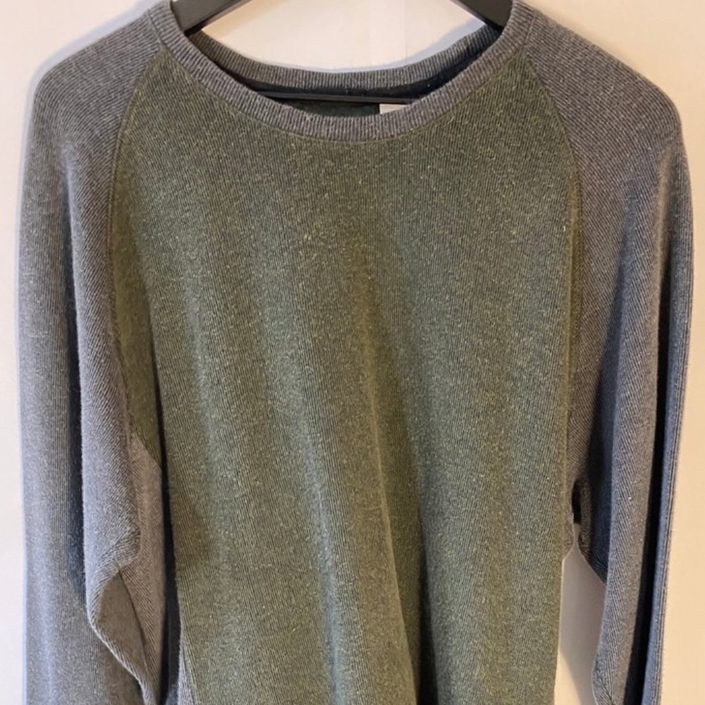 DKNY Jeans Embossed Logo Sweatshirt